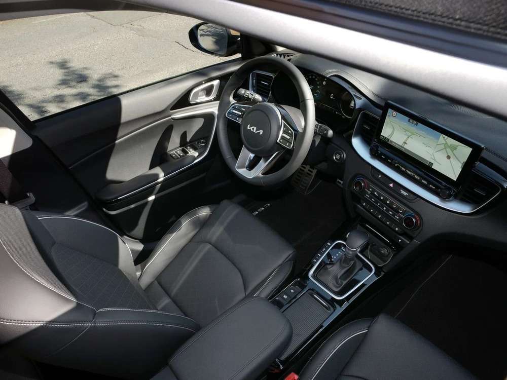 KIA Ceed SW - Изображение №14