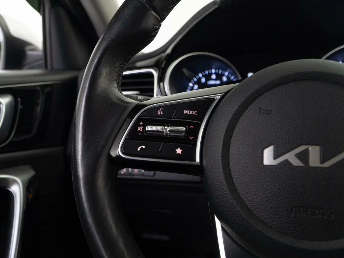 KIA Ceed SW - Изображение №31