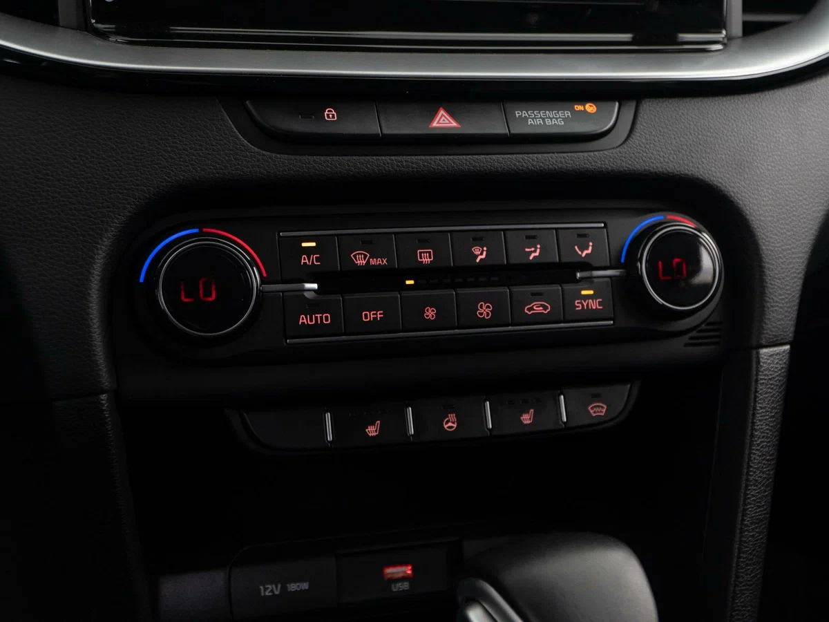 KIA Ceed SW - Изображение №27